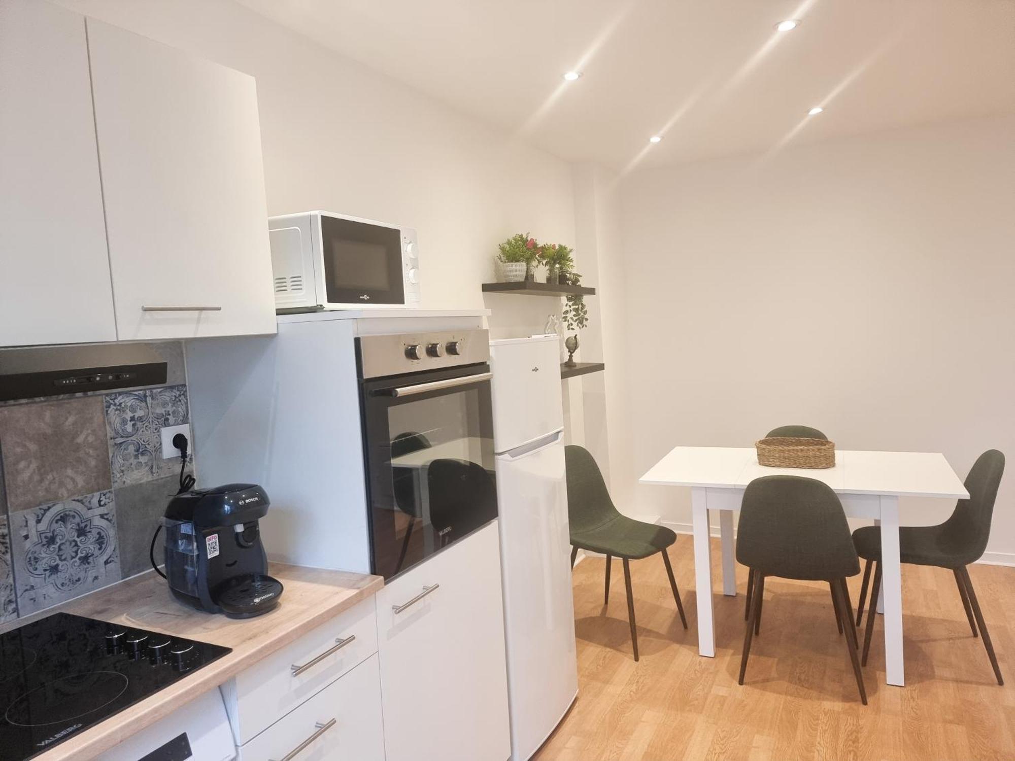 Exigehome - Appartement En Plein Centre-Ville Montigny-le-Bretonneux Exterior photo